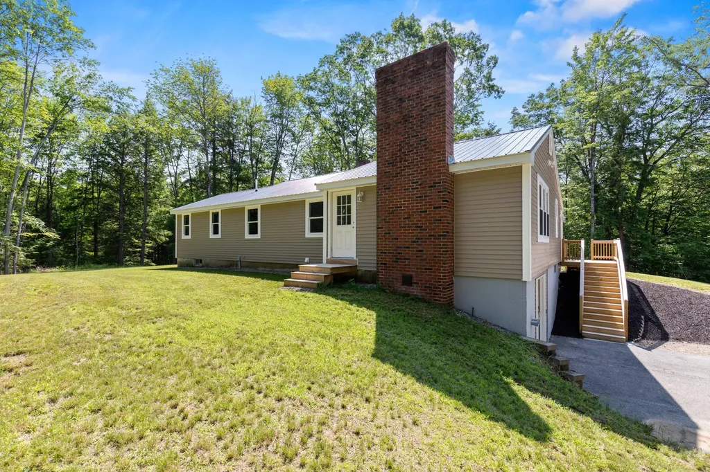 241 Ossipee Trail Porter ME 04068