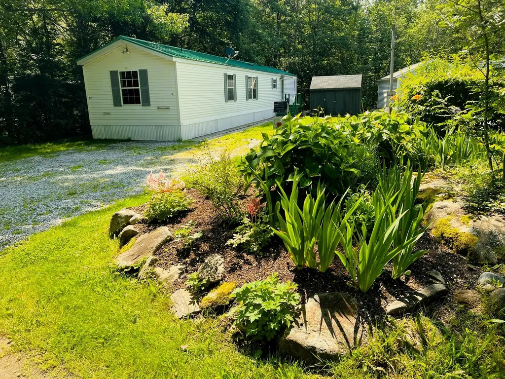 17 Mountainside Park Camden ME 04843