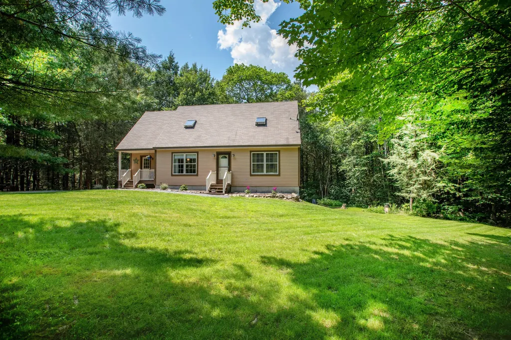 5 Kingfisher Drive Brunswick ME 04011