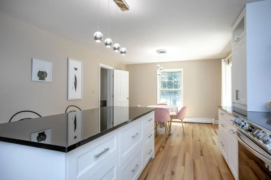 5 Kingfisher Drive Brunswick ME 04011