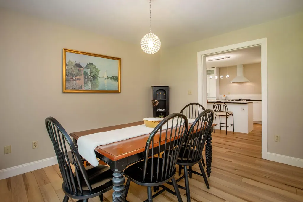 5 Kingfisher Drive Brunswick ME 04011
