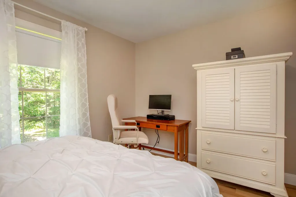 5 Kingfisher Drive Brunswick ME 04011
