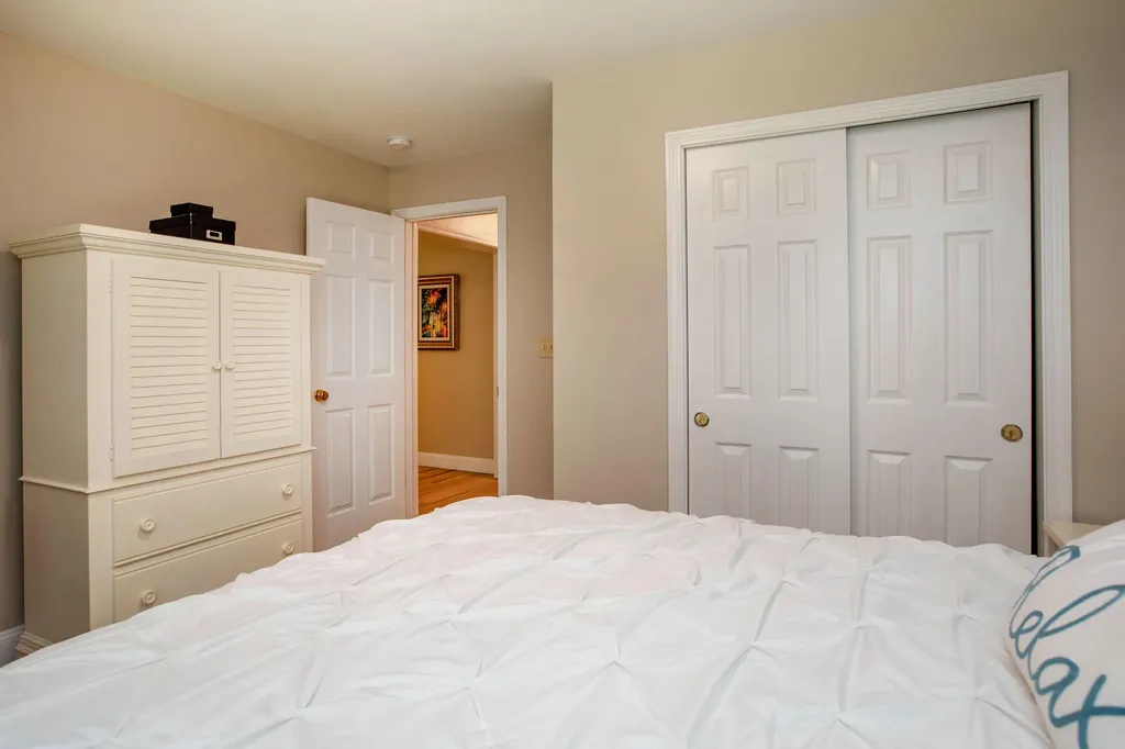 5 Kingfisher Drive Brunswick ME 04011
