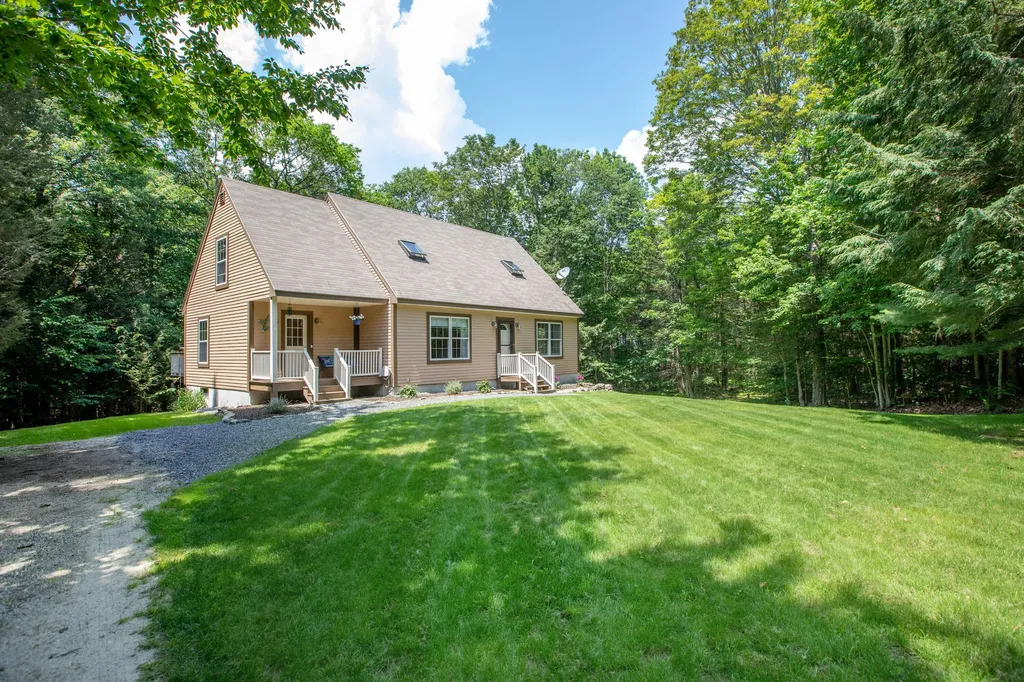 5 Kingfisher Drive Brunswick ME 04011