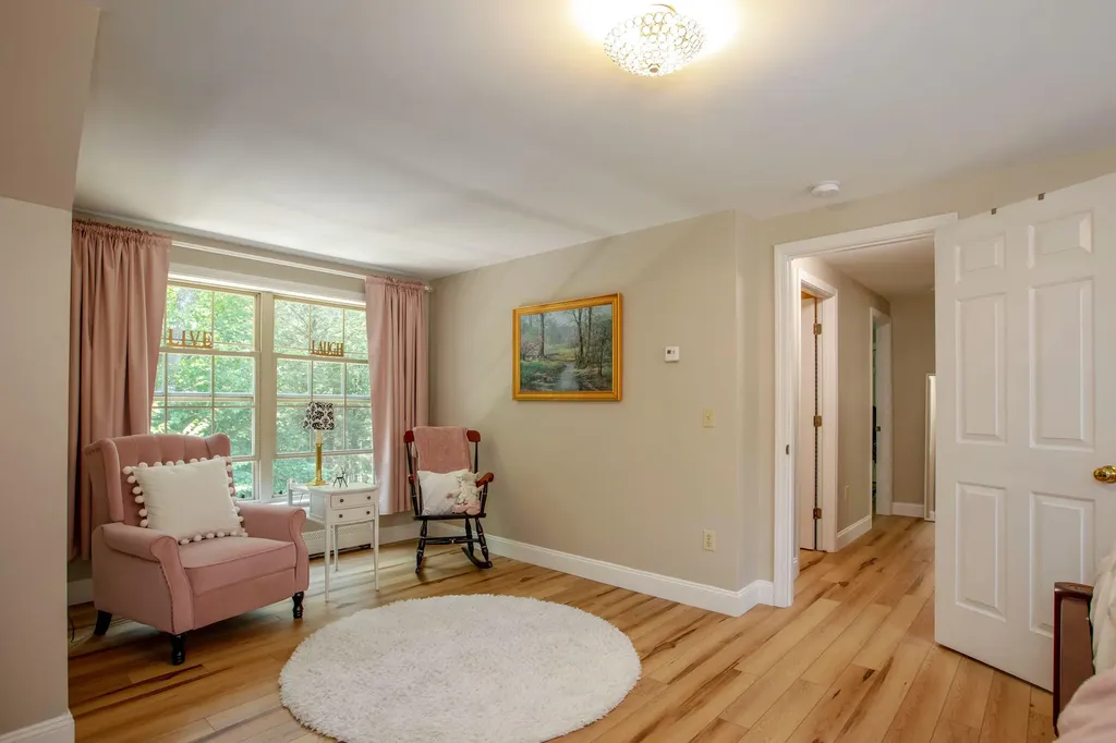 5 Kingfisher Drive Brunswick ME 04011