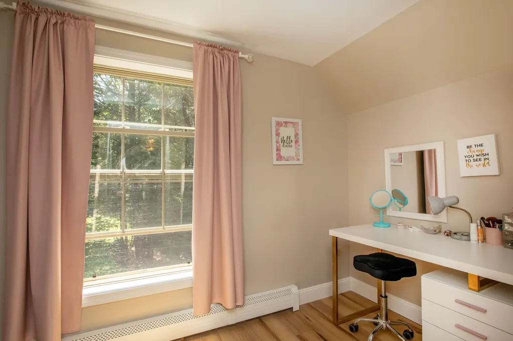 5 Kingfisher Drive Brunswick ME 04011