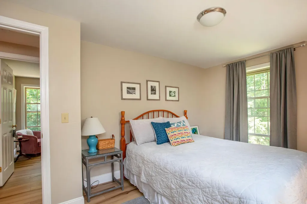 5 Kingfisher Drive Brunswick ME 04011