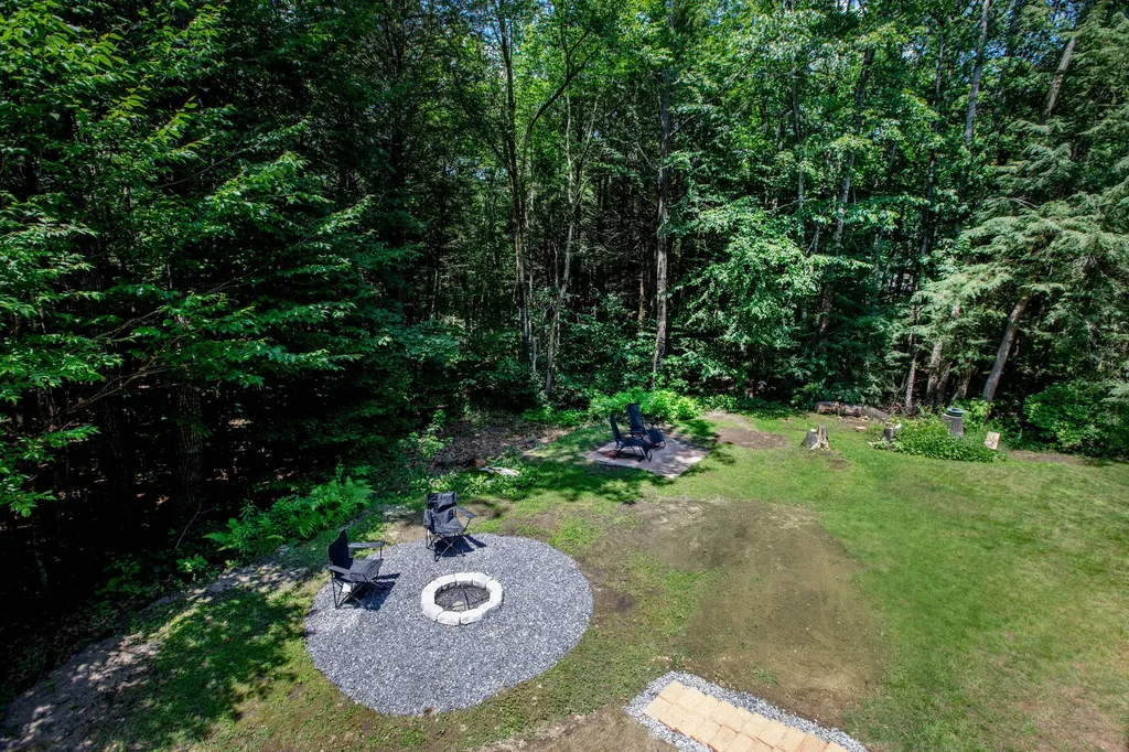 5 Kingfisher Drive Brunswick ME 04011