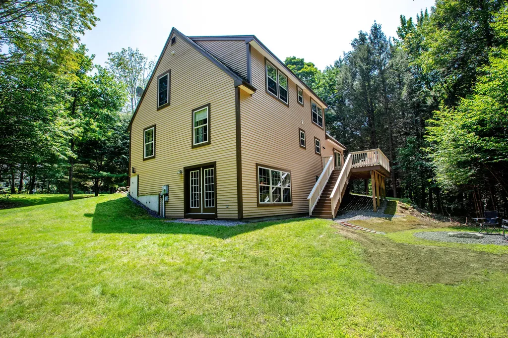 5 Kingfisher Drive Brunswick ME 04011