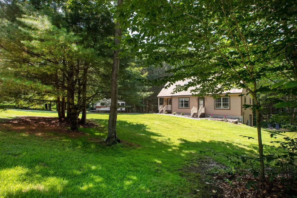 5 Kingfisher Drive Brunswick ME 04011