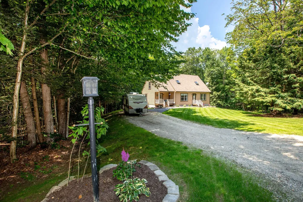 5 Kingfisher Drive Brunswick ME 04011