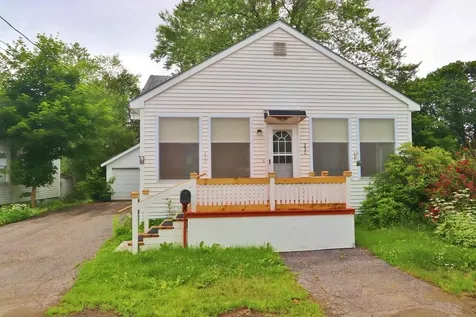 252 Maple Street Bangor ME 04401