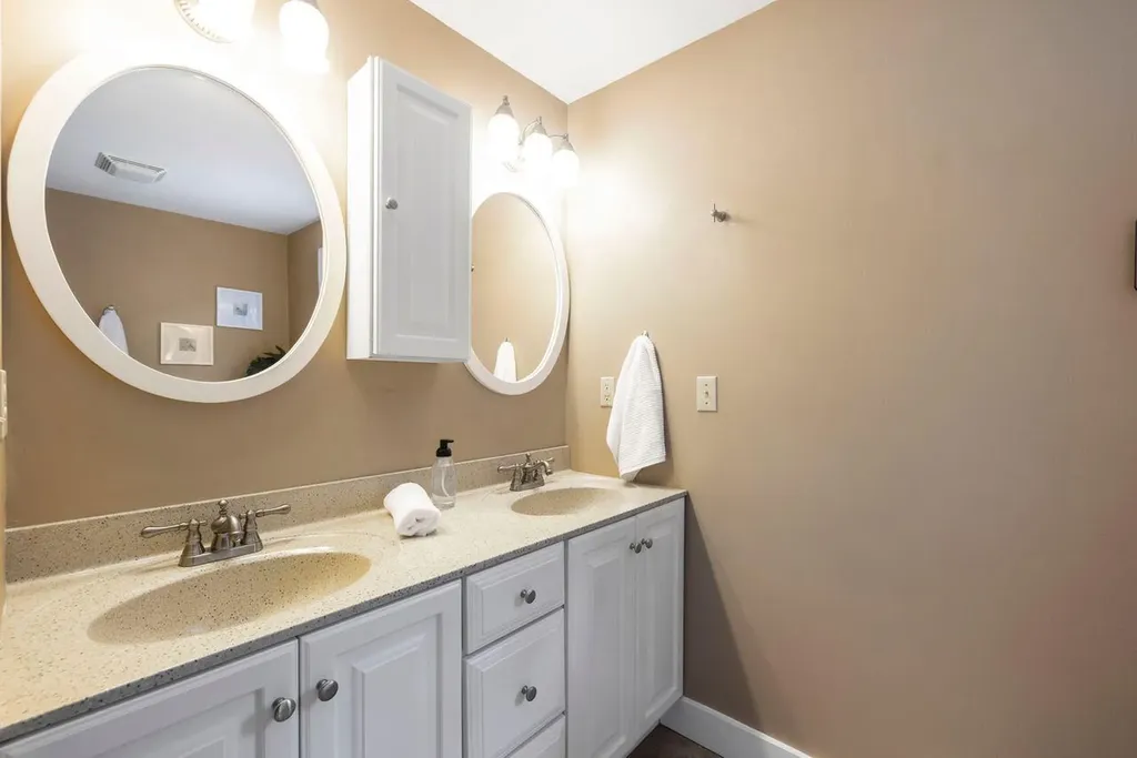 222 Maplewood Drive Arundel ME 04046