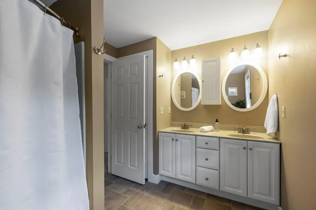 222 Maplewood Drive Arundel ME 04046