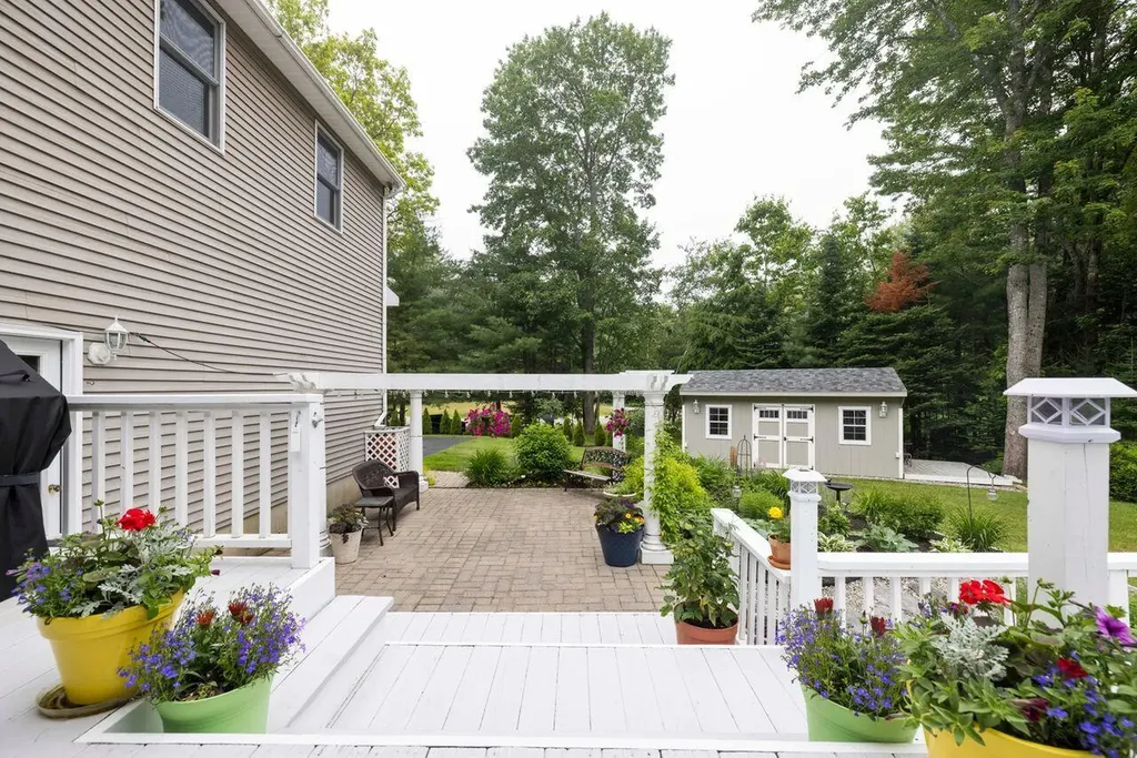 222 Maplewood Drive Arundel ME 04046
