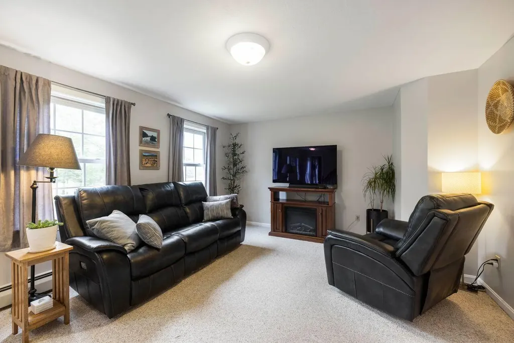 222 Maplewood Drive Arundel ME 04046