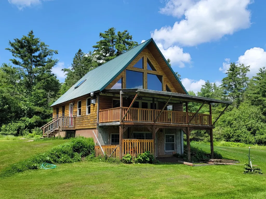 127 Albion Road Unity ME 04988