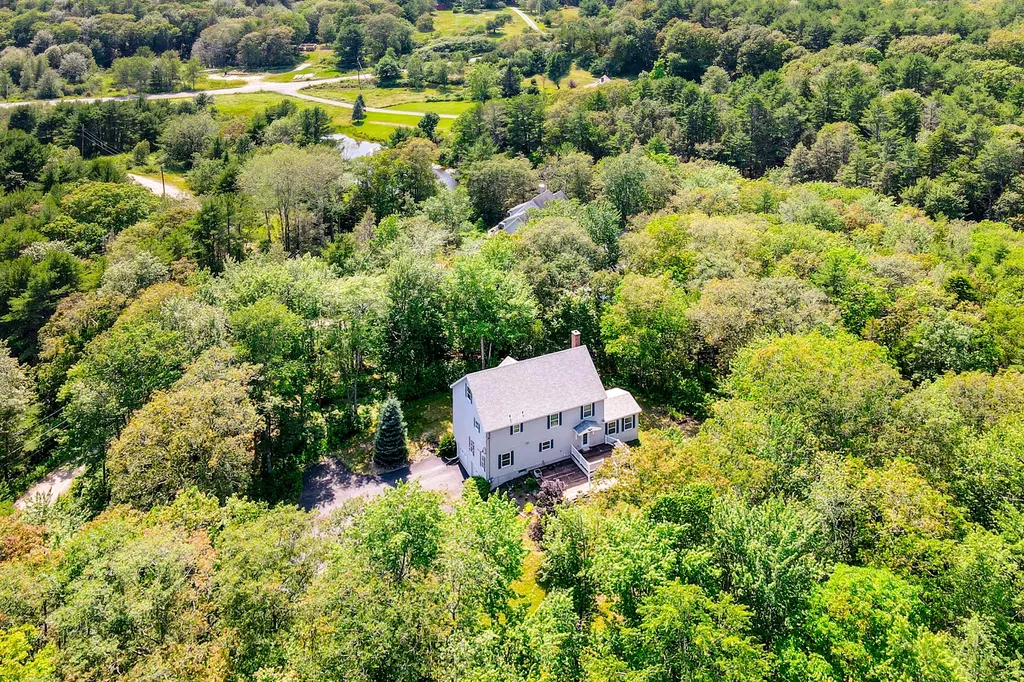 28 Winterberry Road West Bath ME 04530