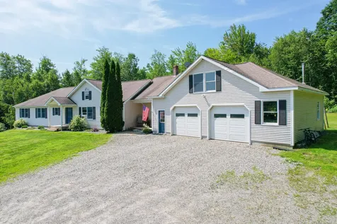 11 Charlie's Way Readfield ME 04355