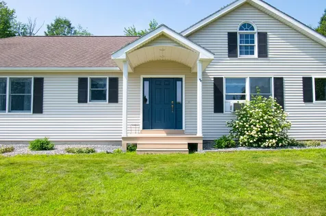 11 Charlie's Way Readfield ME 04355