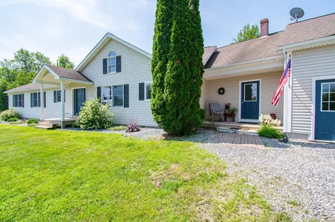 11 Charlie's Way Readfield ME 04355