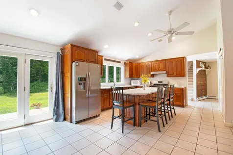 11 Charlie's Way Readfield ME 04355