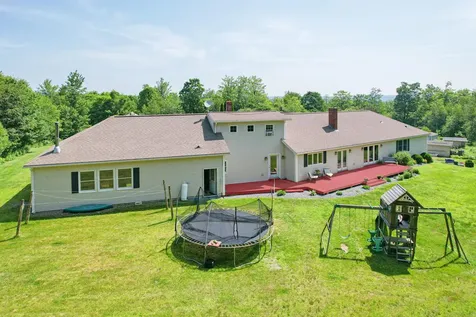 11 Charlie's Way Readfield ME 04355