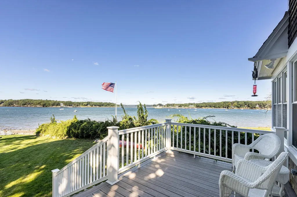 12 Beach Road Portland ME 04108