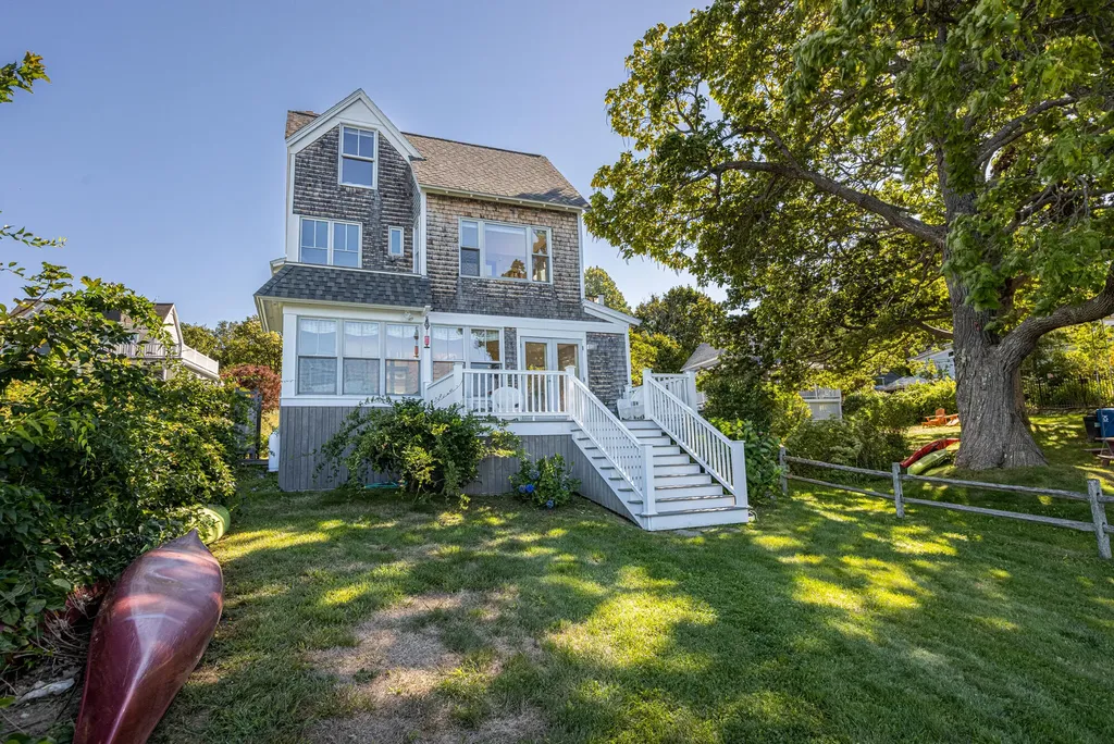 12 Beach Road Portland ME 04108