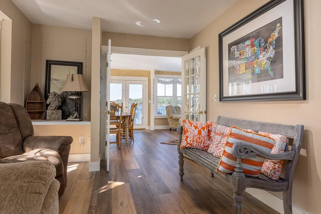 12 Beach Road Portland ME 04108