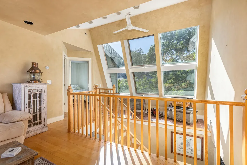 12 Beach Road Portland ME 04108
