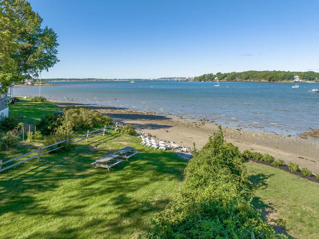 12 Beach Road Portland ME 04108