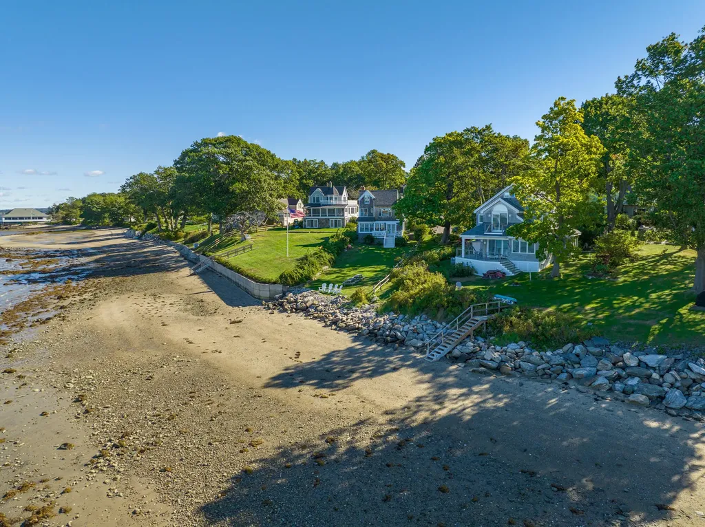 12 Beach Road Portland ME 04108