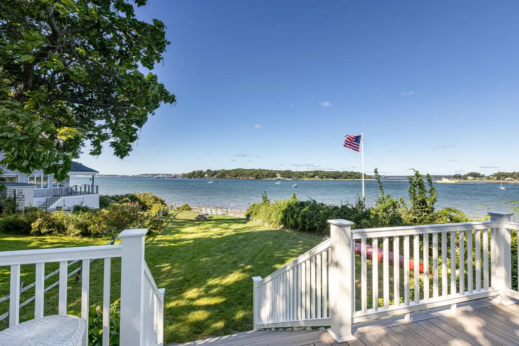12 Beach Road Portland ME 04108