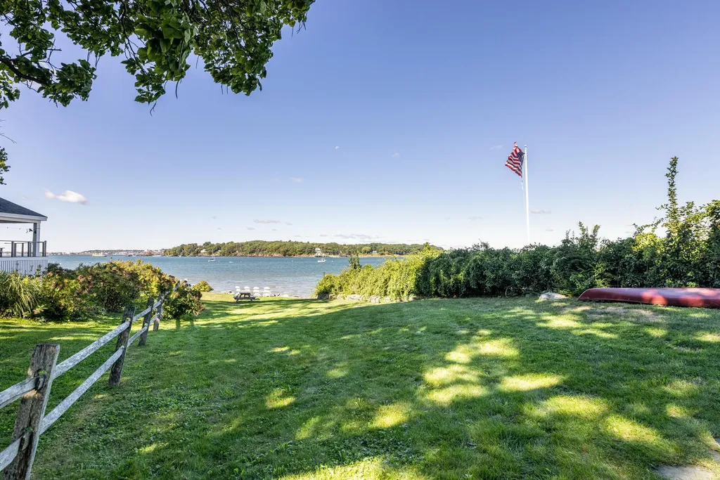 12 Beach Road Portland ME 04108
