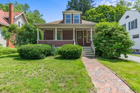 26 Hastings Street Portland ME 04102