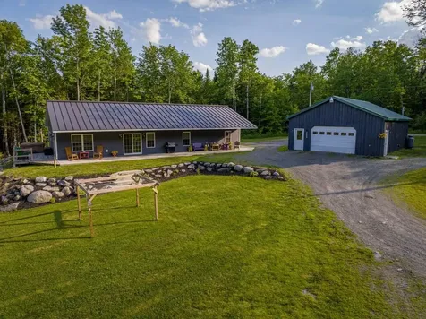 2 Old County Road Wellington ME 04942