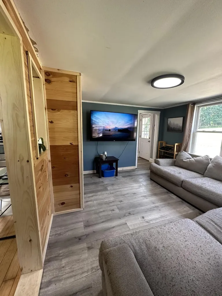64 Towle Avenue Auburn ME 04210