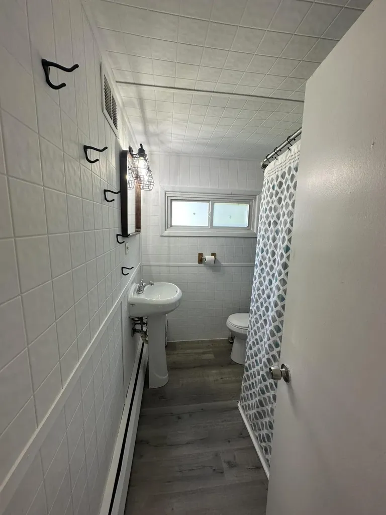 64 Towle Avenue Auburn ME 04210