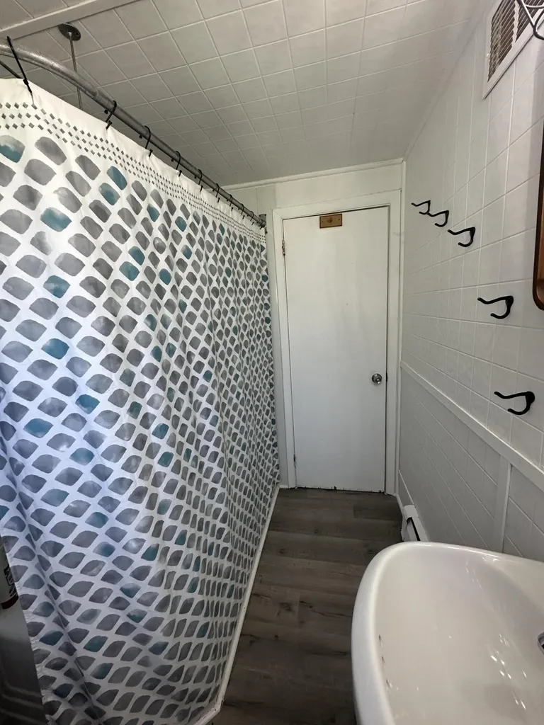 64 Towle Avenue Auburn ME 04210