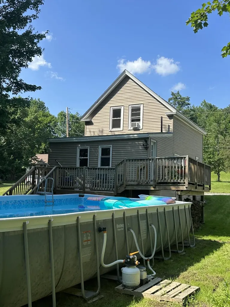 64 Towle Avenue Auburn ME 04210