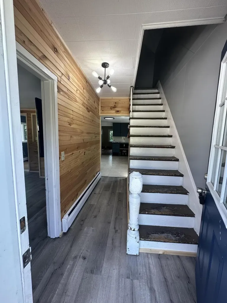 64 Towle Avenue Auburn ME 04210