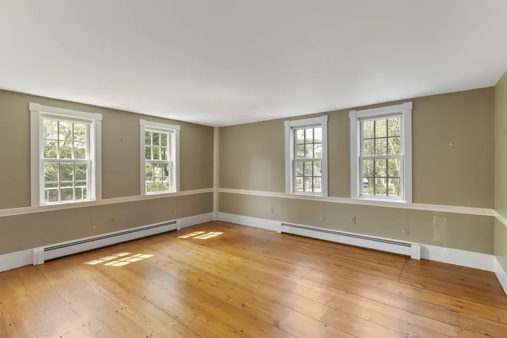 2 Pearl Street Kennebunkport ME 04046