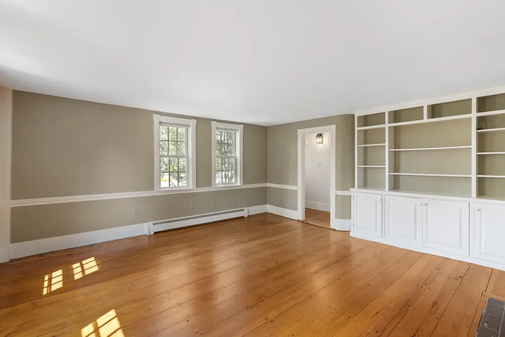 2 Pearl Street Kennebunkport ME 04046