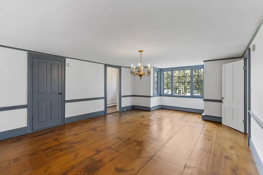 2 Pearl Street Kennebunkport ME 04046