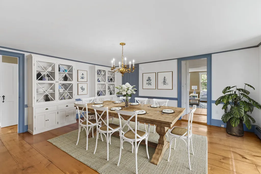 2 Pearl Street Kennebunkport ME 04046