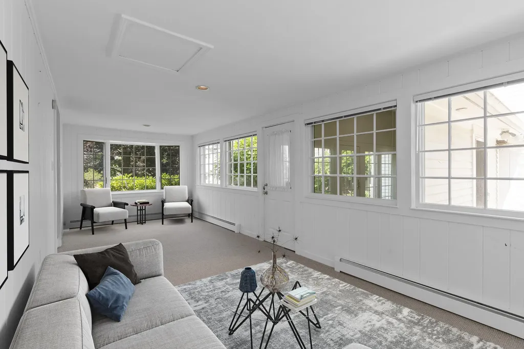 2 Pearl Street Kennebunkport ME 04046