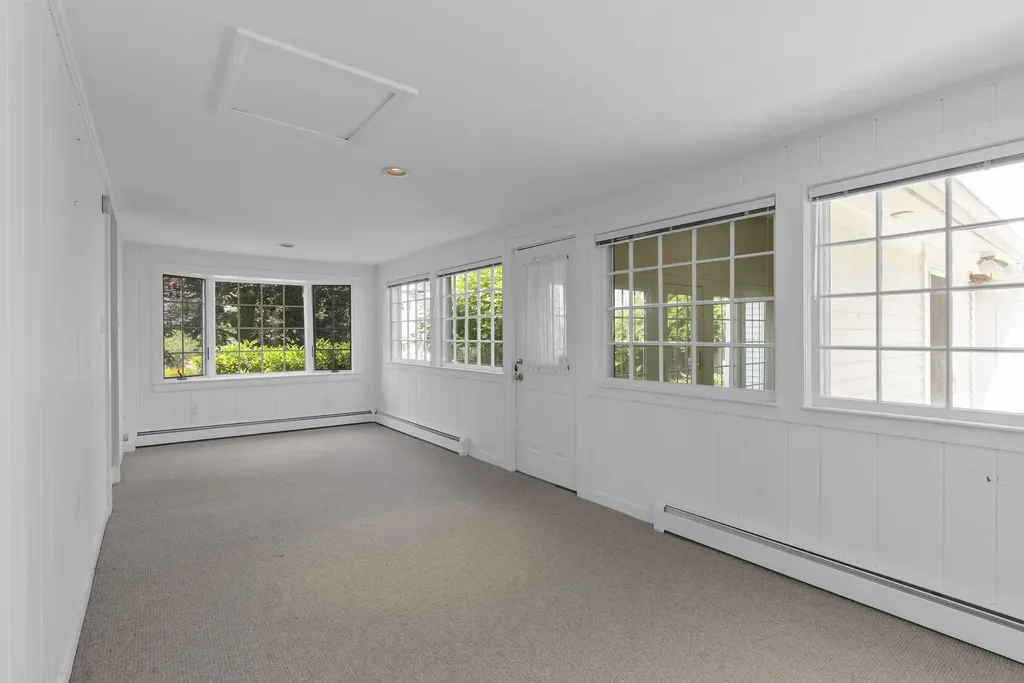 2 Pearl Street Kennebunkport ME 04046