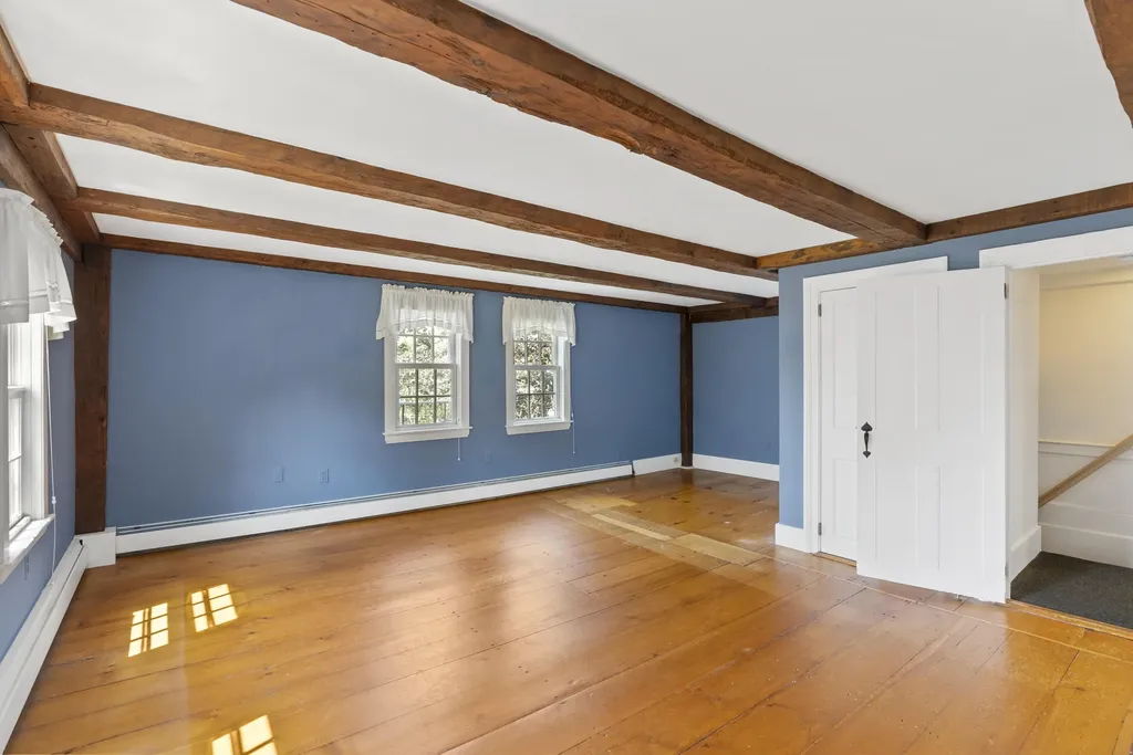 2 Pearl Street Kennebunkport ME 04046