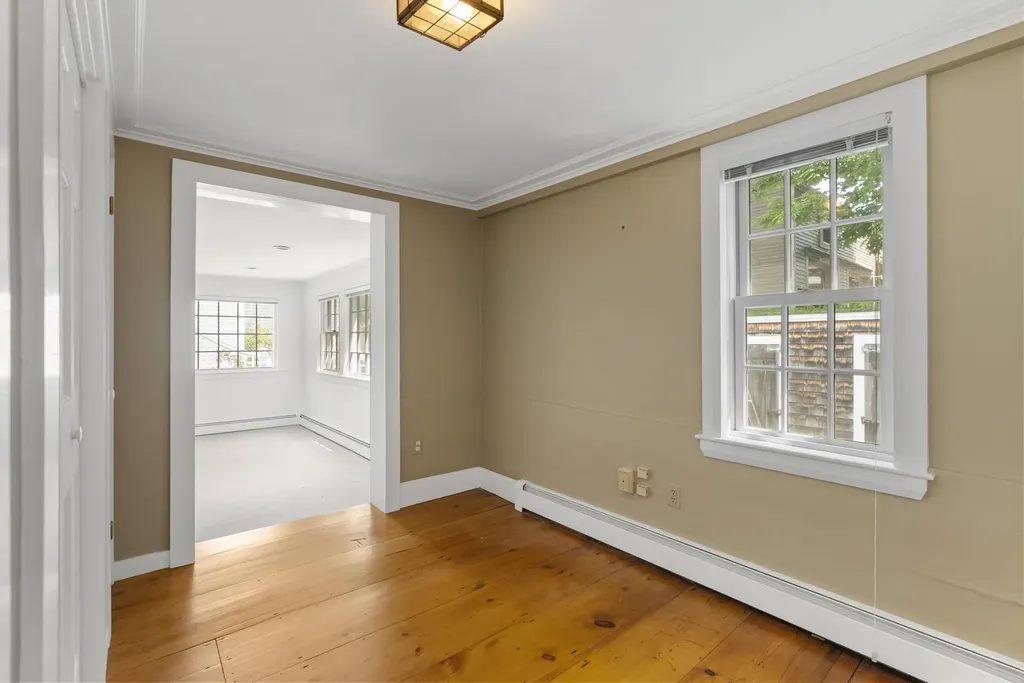 2 Pearl Street Kennebunkport ME 04046